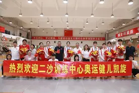 【奥运会】载誉凯旋不停步，“跳板男神”和花泳“姐妹花”瞄准十五运！图片