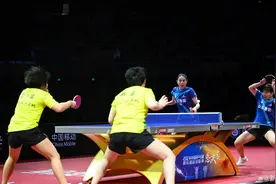 祝贺！山东鲁能队获乒超联赛总决赛女团冠军图片