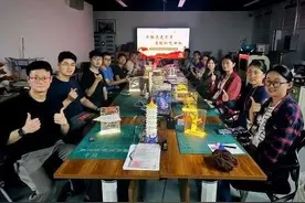 清华大学举办红色主题劳动教育课程图片