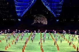 杭州亚运会盛大开幕！国风水韵展现浪潮奔涌，“零烟花”引领大赛数字未来图片