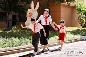 长沙校长故事丨雨花区砂子塘教育集团总校长李臻：小学不小，小学办大教育！图片