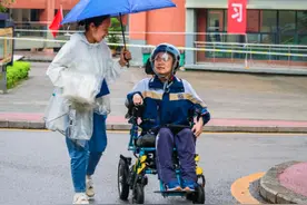 这些普通高考生的“名场面”，同样值得一个大大的点赞图片