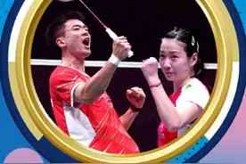 郑思维黄雅琼巴黎奥运会摘金图片