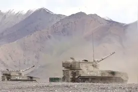 用国风BGM打开炮兵跨昼夜实弹射击考核图片