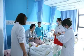 西南大学学子携手松山医院 “信”心相印共同抗癌图片