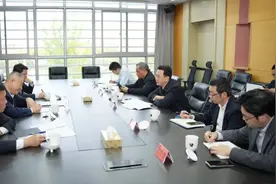 区领导专题调研东方美谷化妆品产业图片