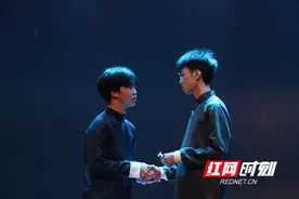 株洲市二中举行第二十六届校园文化艺术节之高二课本剧展演图片