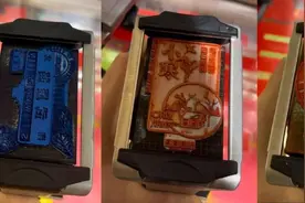 一口气能盖70多个！来上海这个“宝地”盖章的，从早到晚不间断图片