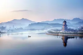秋冬出游就看这十条线路，享受温泉暖汤的舒适惬意图片