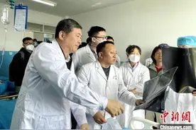 中国工程院院士董家鸿团队在青海发起包虫病公益救助行动图片