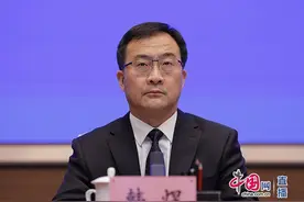 住建部：对建筑施工特种作业人员持证上岗情况进行执法检查，严厉打击无证等违法违规行为图片