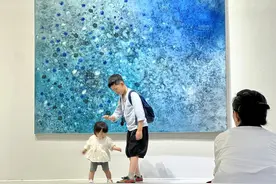 哈尼族的自然天地，广州市越秀公园举办李瑞个展“万物生花”图片