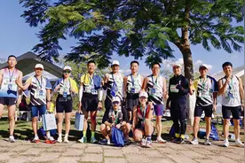 逐梦诗意赛道图片