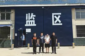 “司机货主”两头骗 两男子在济落网图片