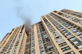 22楼黑烟直冒！整栋楼消火栓却没有一滴水……图片