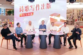 AI写作代替不了诗人写作，“春天送你一首诗”2024河南专场诗歌朗诵主题论坛活动在郑州举行图片