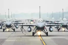 台购买的F-16V战机没带弹药、荚舱？台退将点明可能买不到全套图片