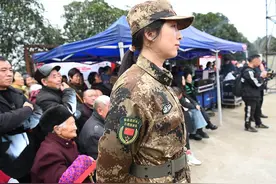 退役女兵虞琴：当兵服役最自豪 返乡奋斗正当时图片