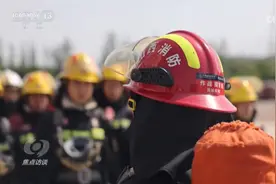 焦点访谈：坚强的堡垒 时代的先锋图片