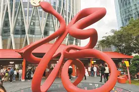 地铁为香港居民跨城消费插上“翅膀” 沿着13号线逛吃“粤来粤旺”图片