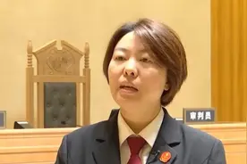 离谱！楼上邻居把厨房改成厕所，网友：隔着屏幕都恶心图片