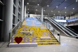 百万英才汇南粤｜“剧透”！招聘会现场铺设“广州大道” 五大区域带你读懂大美广州图片