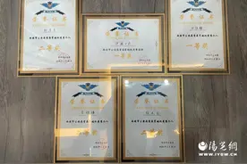 战报！两个第一 三个第二--浐灞公安在全市首届警用穿越机竞赛活动中再“飞”佳绩图片
