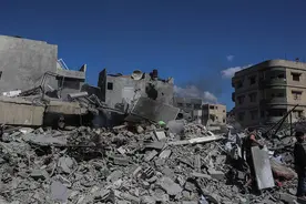 法国总统与沙特王储通话 双方谴责以色列恢复袭击加沙地带图片