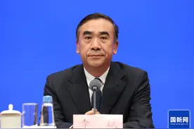 国家卫生健康委：今年将为中西部乡镇卫生院招收8000名左右的农村订单定向免费本科医学生图片