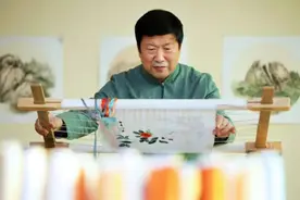 鲁绣乾坤，千丝万缕“针”功夫——“山东手造工匠”田世科图片