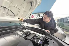 二手车的“坑”如何避开？记者采访业内人士和交警为您解惑图片