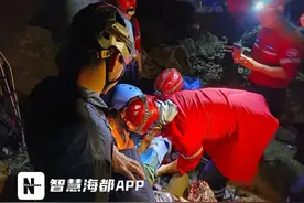 紧急救援！事发福州十八重溪！图片
