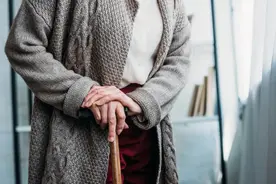 你以为的7种“病”，是衰老的正常表现图片