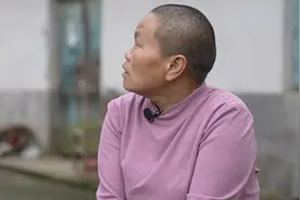 父亲的一个“谎言”！姐姐却苦寻了亡弟24年图片