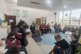 华西医院心理专家赴宜宾筠连开展健康摸排和心理疏导图片