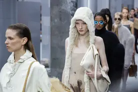 （外代二线）巴黎时装周——Acne Studios品牌时装秀图片