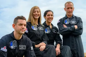 SpaceX首次商业太空行走任务推迟！风险几何？做了哪些准备？图片