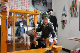 开屏人物｜文山广南“绣娘”张凤仙：匠心传承绣出“壮美”画卷图片