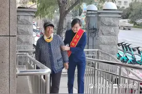菏泽联通：通信“不打烊” 服务“不断档”图片