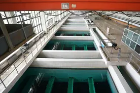 天气闷热会影响自来水吗？实探水厂：检测指标升级，水质优于国标图片