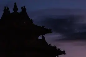 金星伴月×颐和园绝美同框 点击查收“宇宙的有趣”图片
