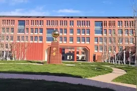 山东省实验中学鹊华校区，即将启用图片