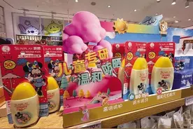 热闻|夏季儿童防晒热销！儿童防晒到底有没有必要？专家提醒：“晒娃”有讲究图片