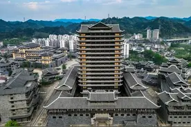 从打卡地到“空城”，古城经济为什么不景气了？图片