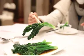若想不生病，肚里要常空！能忍受饥饿感的人，更有希望成为长寿之人图片