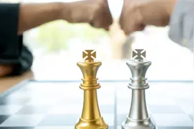 苹果与腾讯又一次握手言和图片