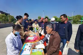肥西县紫蓬镇开展“综合施策，科学防癌”宣传活动图片