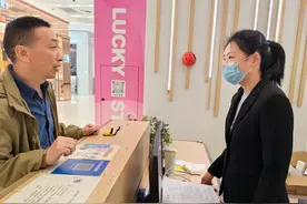 夜间停车月卡100元/月！这家商场发200份调查问卷最终确定价格图片