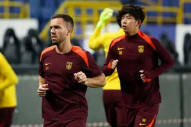 前瞻｜塞尔吉尼奥、王钰栋待命 国足迎战澳大利亚队被迫调整阵容图片