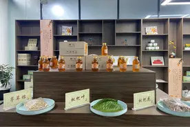 “乡村振兴”浙江经验：小枇杷推动大振兴图片